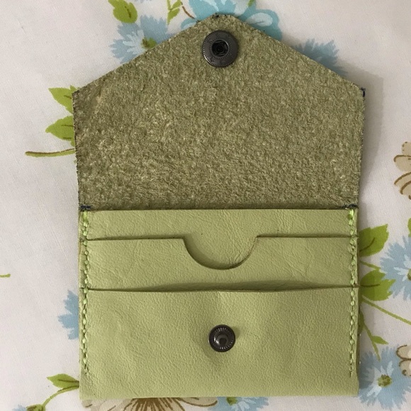 Handmade Genuine Leather Wallet - Picture 2 of 5